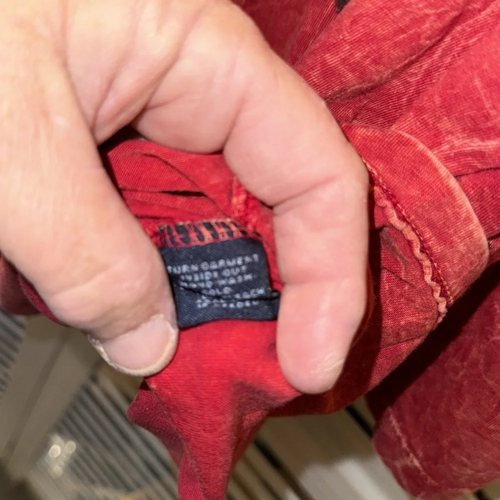 Westbound Cotton Distressed Red Floral with Subtle Bling Tunic Top. Size 2X - Picture 6 of 9